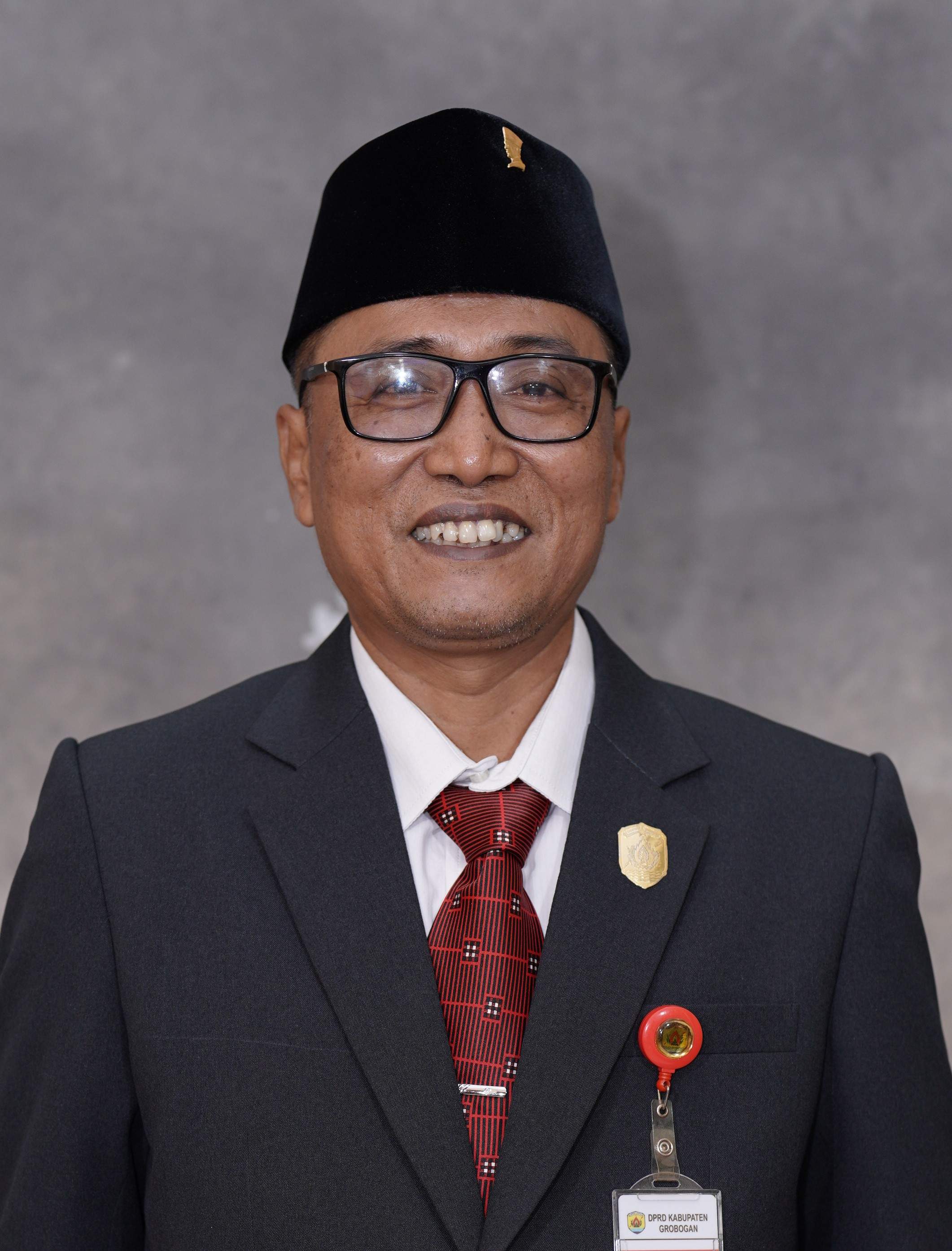AGUS SISWANTO, S.os, M.Ap