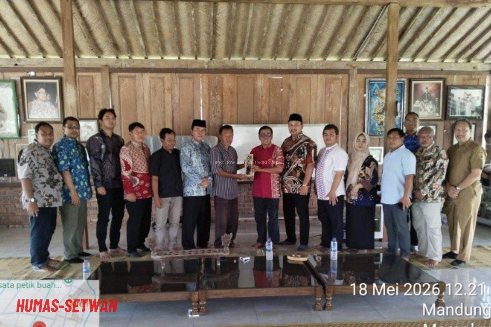 Mangan Opo Sing Ditandur Nandur Opo Sing Dipangan