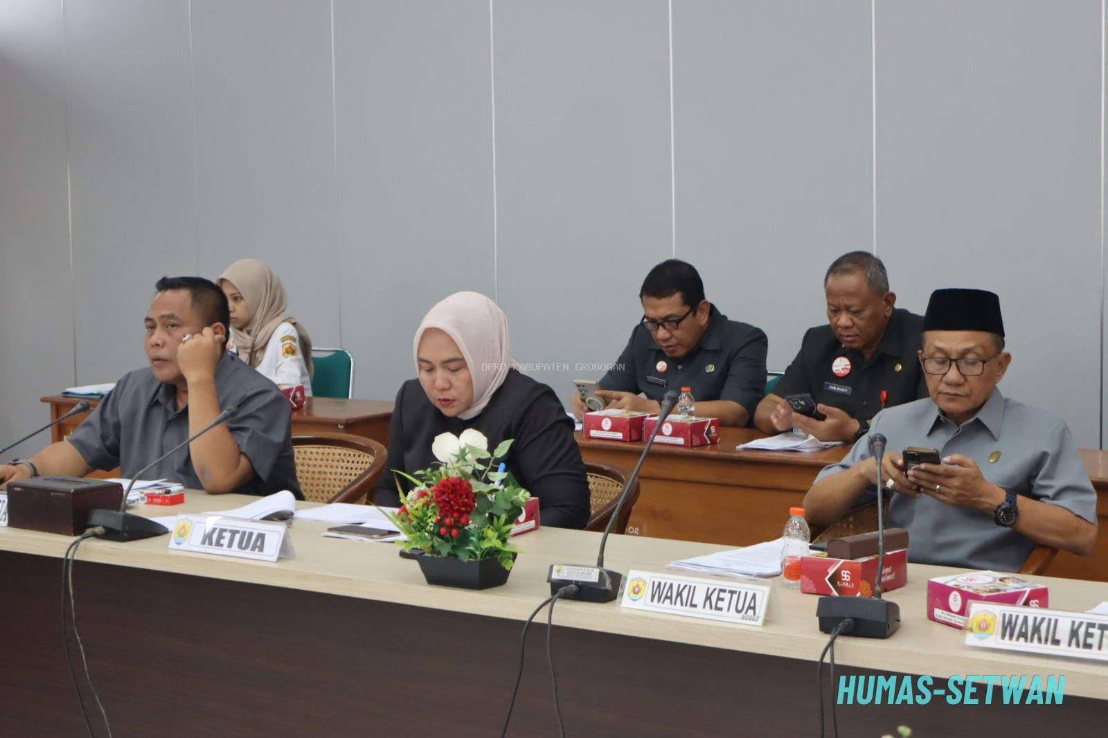 Bahas Evaluasi Gubernur Terkait Perubahan APBD 2026, Badan Anggaran DPRD Grobogan Gelar Rapat Kerja